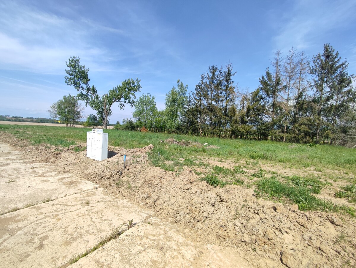Predaj 3 pozemkov na stavbu domu v obci Hnojné — foto 4