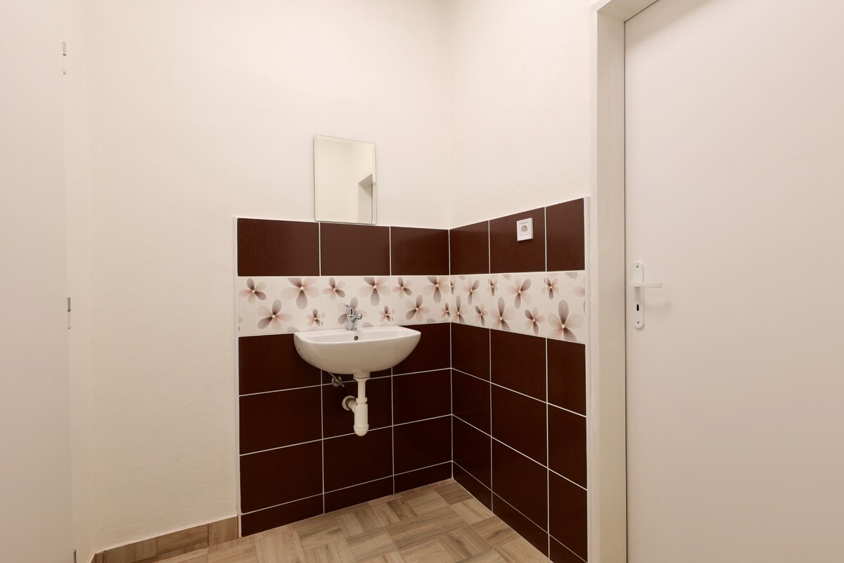 Novozrekonštruované kancelárie a skladové priestory na prenájom — foto 16