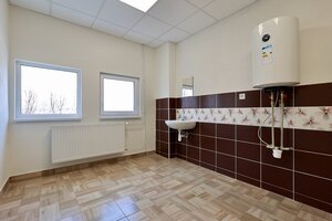 Novozrekonštruované kancelárie a skladové priestory na prenájom — foto 20