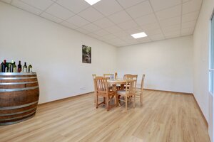 Novozrekonštruované kancelárie a skladové priestory na prenájom — foto 4