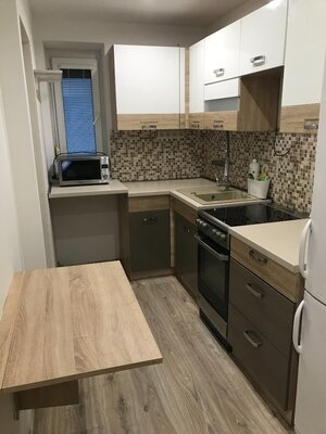Prenájom 3 izb. bytu v centre NZ — foto 1