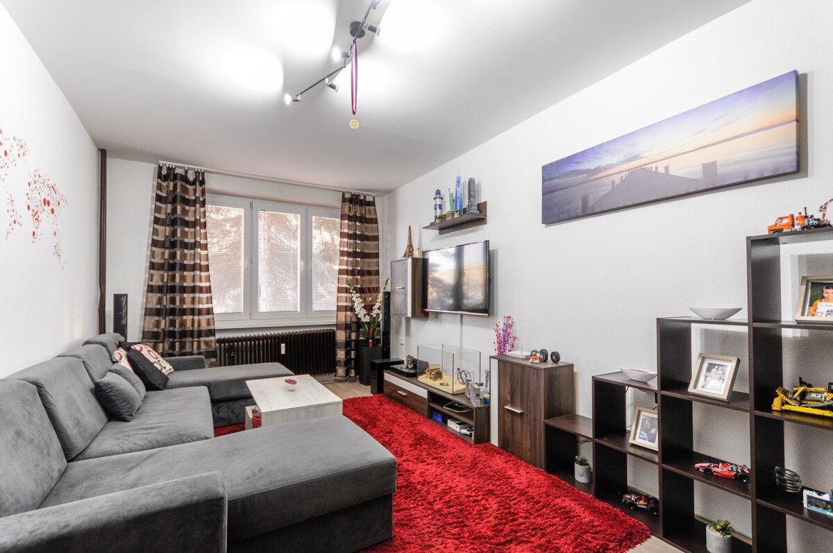 Na predaj 2 zariadený  izbový byt v centre NZ — foto 6