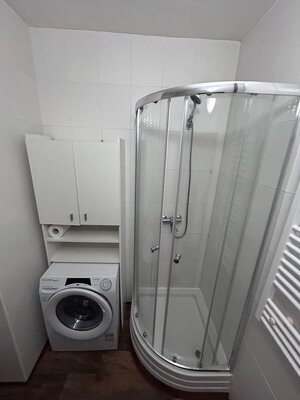Na predaj 2 zariadený  izbový byt v centre NZ — foto 8