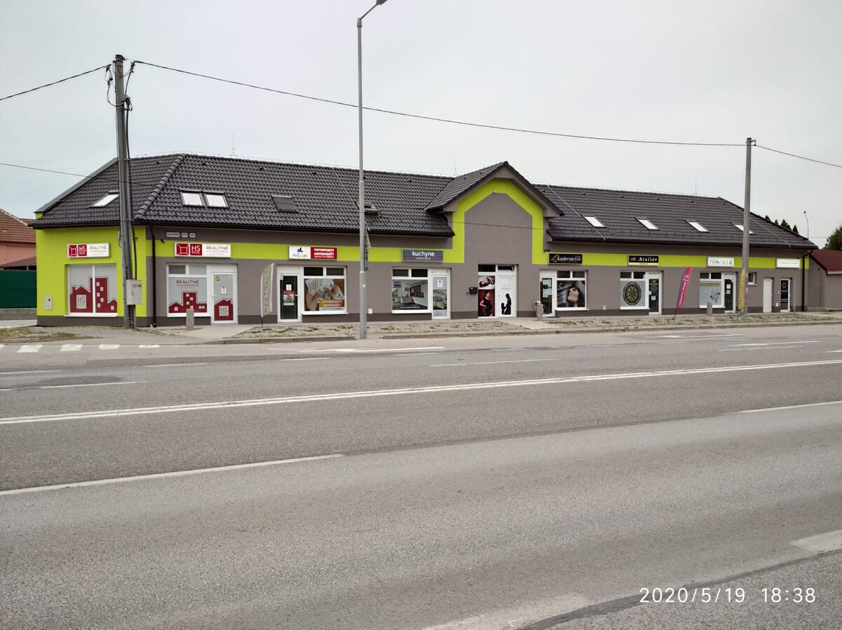 Prenájom obchodných/kancelárskych priestorov v NZ — foto 15
