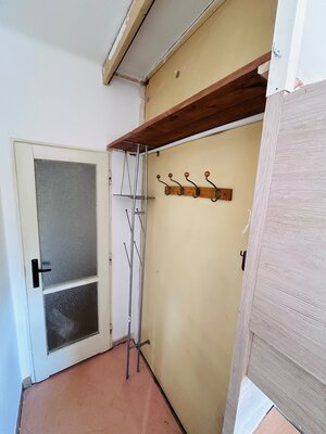 Na predaj 2-izbový byt v centre mesta NZ — foto 7