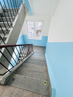 Na predaj 2-izbový byt v centre mesta NZ — foto 8