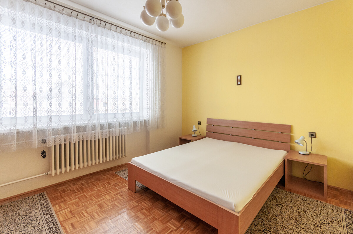 Predaj domu s veľkým pozemkom v Podhájskej — foto 8