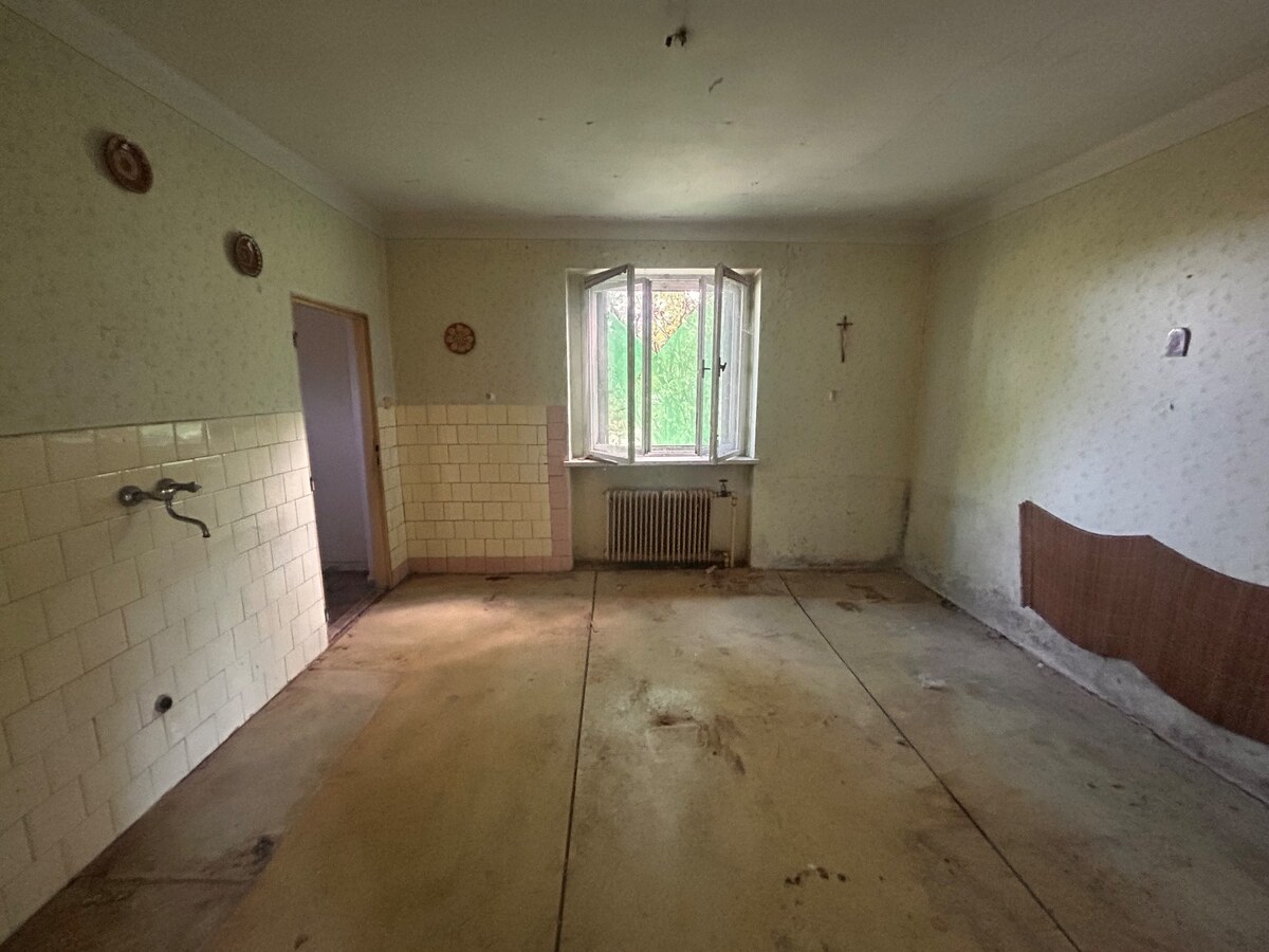 Predaj staršieho RD v Palárikove s veľkým pozemkom — foto 10