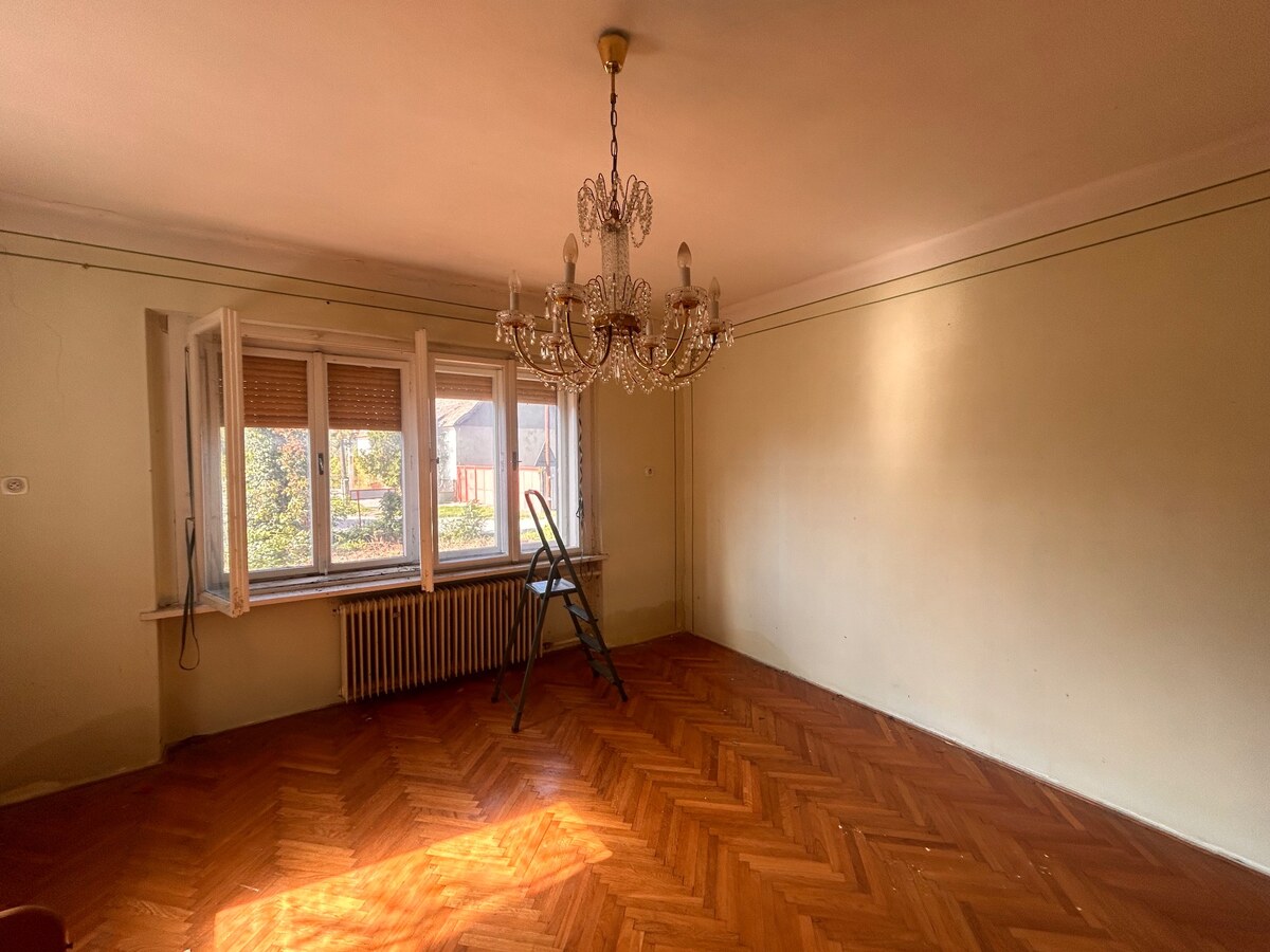 Predaj staršieho RD v Palárikove s veľkým pozemkom — foto 9