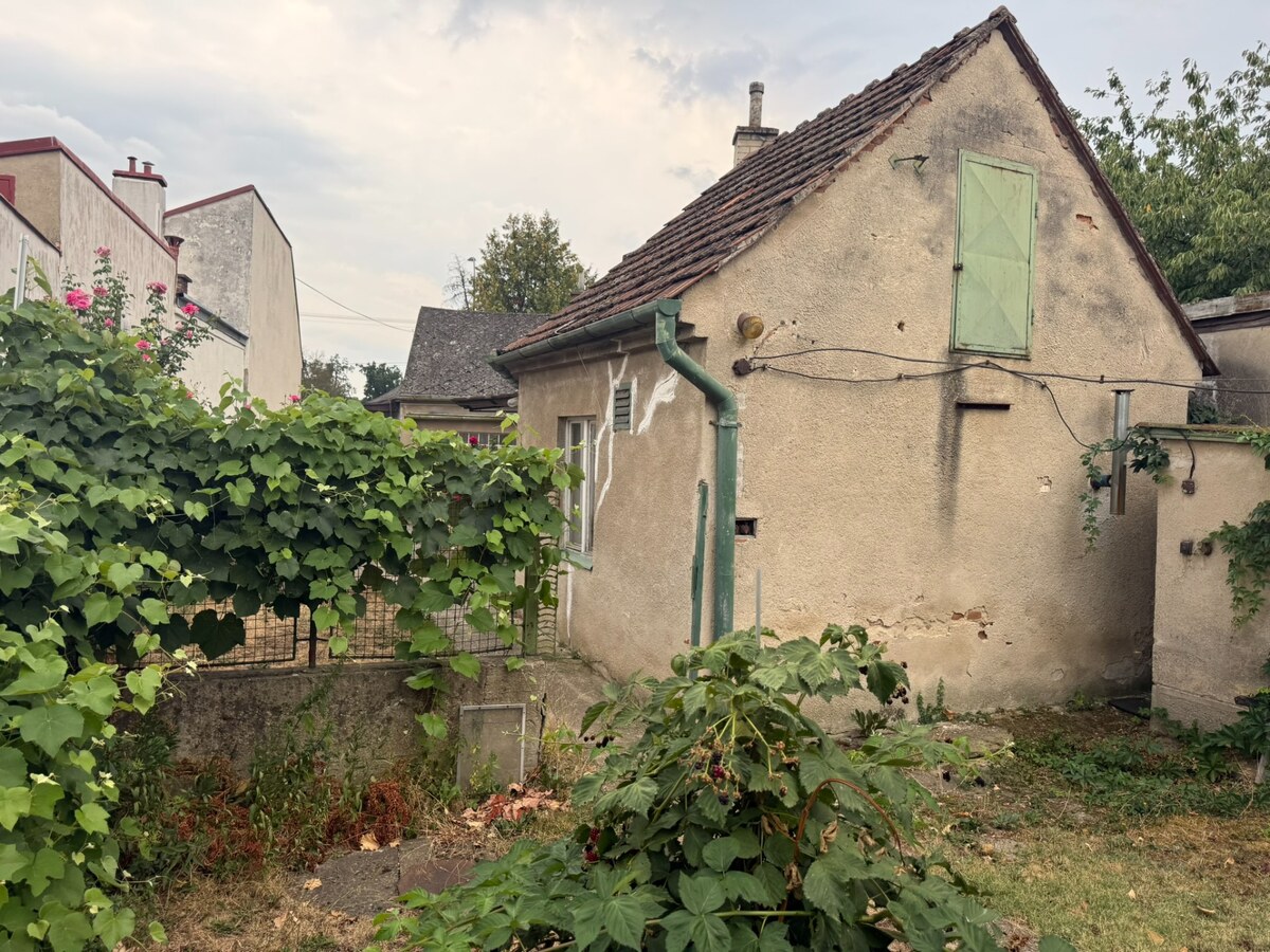 STAVEBNÝ POZEMOK 634 m² V EXKLUZÍVNEJ LOKALITE — foto 5