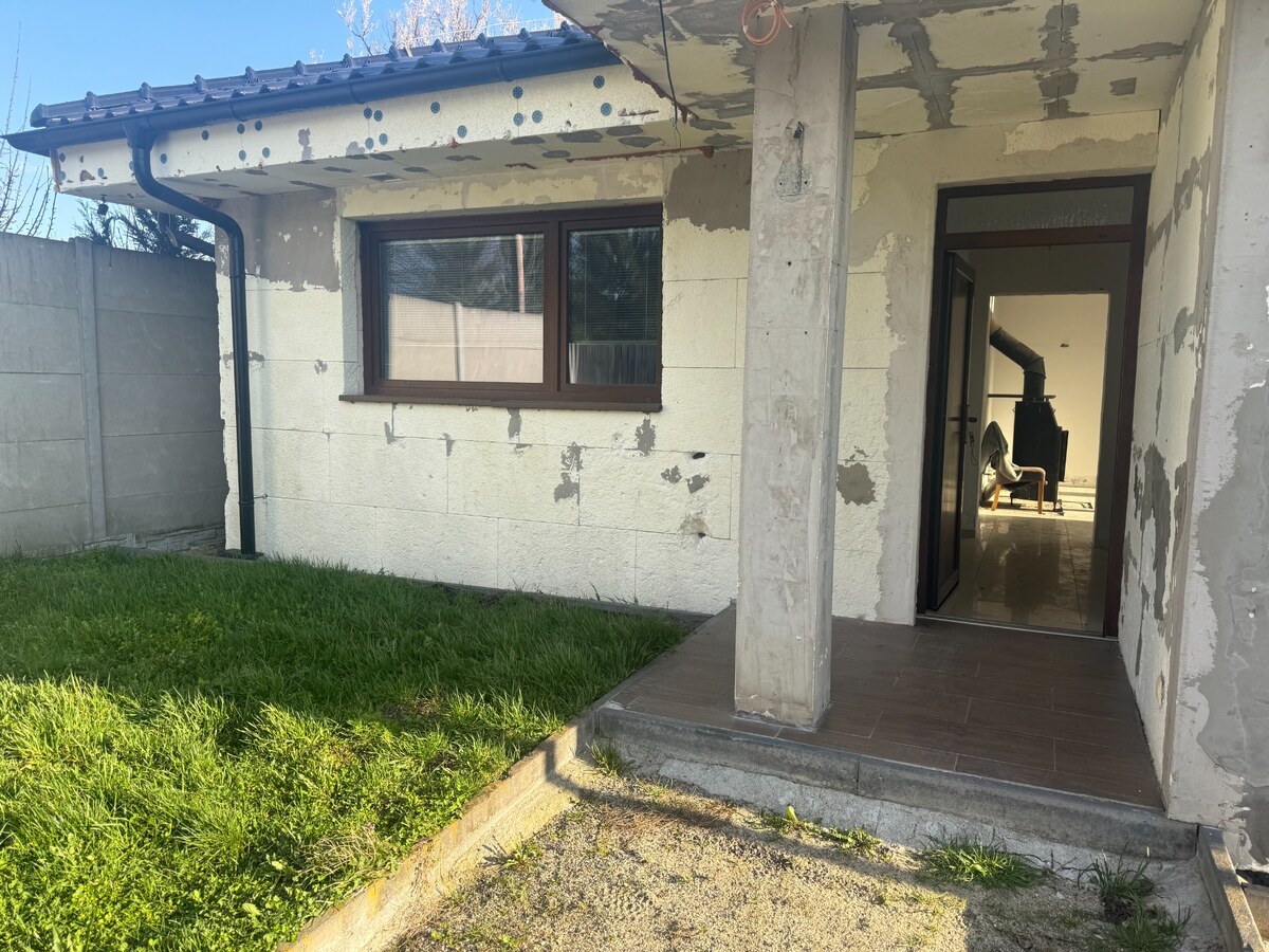 4-IZBOVÝ DOM V ZÁHORSKEJ VSI | 677 m² POZEMOK | DVOJGARÁŽ — foto 9