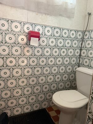 REZERVOVANÝ — foto 11