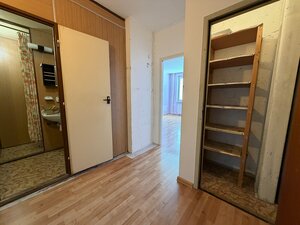Na predaj garsónka v pôvodnom stave 31 m², Trenčín, ul. Dukl. Hrdinov — foto 5