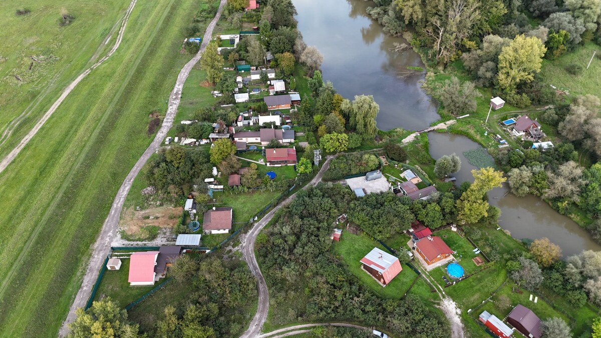 Chata vhodná na celoročné bývanie, Trenčianske Stankovce — foto 30