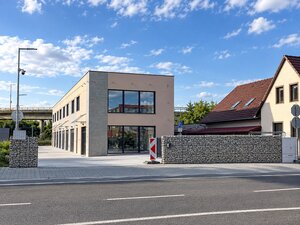 Na prenájom nové obchodno-prevádzkové priestory s kanceláriami,Trenčín — foto 1