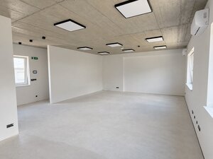 Na prenájom nové obchodno-prevádzkové priestory s kanceláriami,Trenčín — foto 8