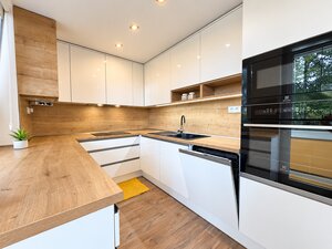 Na predaj zrekonštruovaný 3 izb. byt, Trenčín, ul. K výstavisku — foto 12