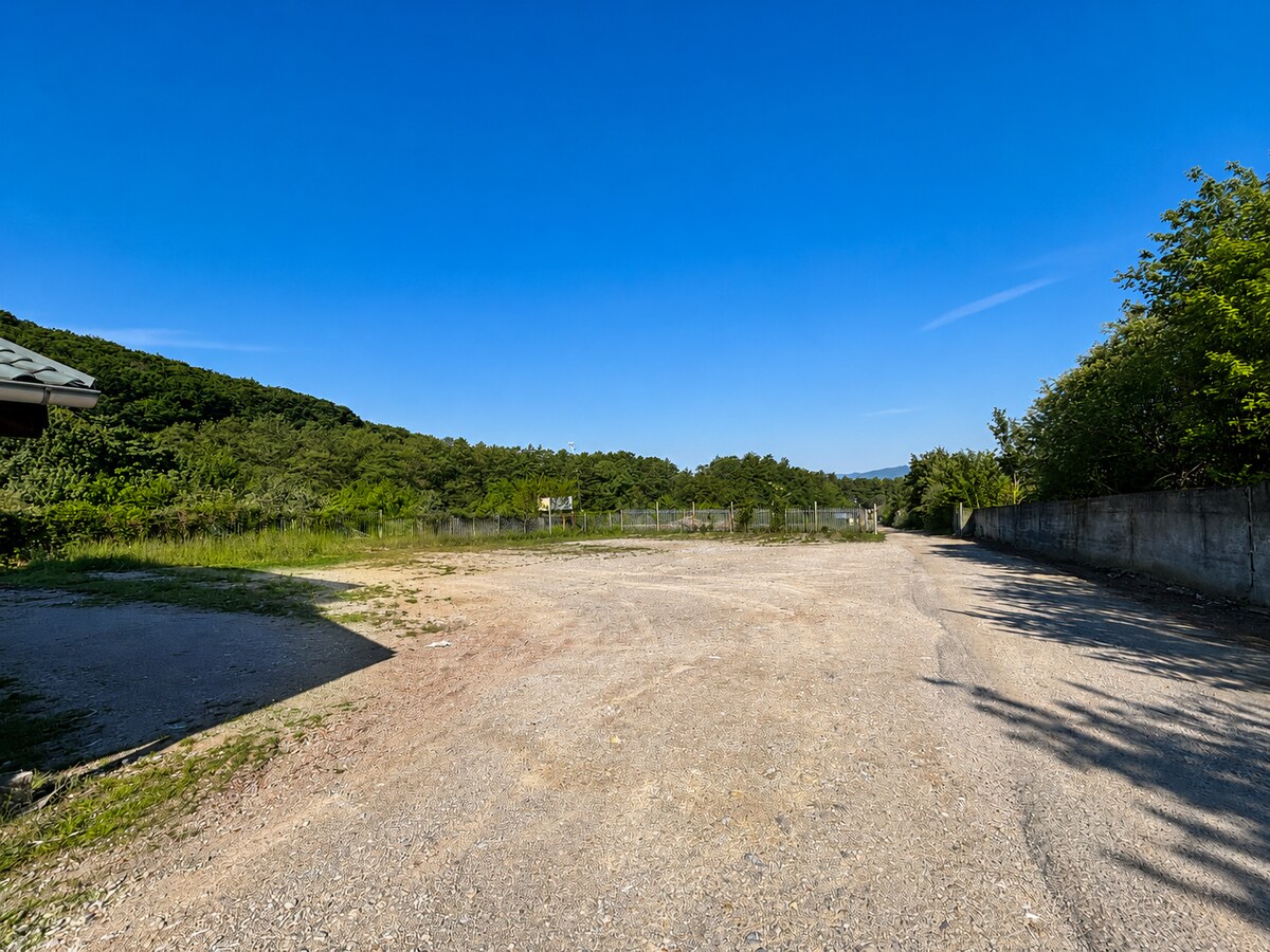 Na prenájom výrobný a skladový areál s pozemkom 8346 m2,Mníchova Lehot — foto 7