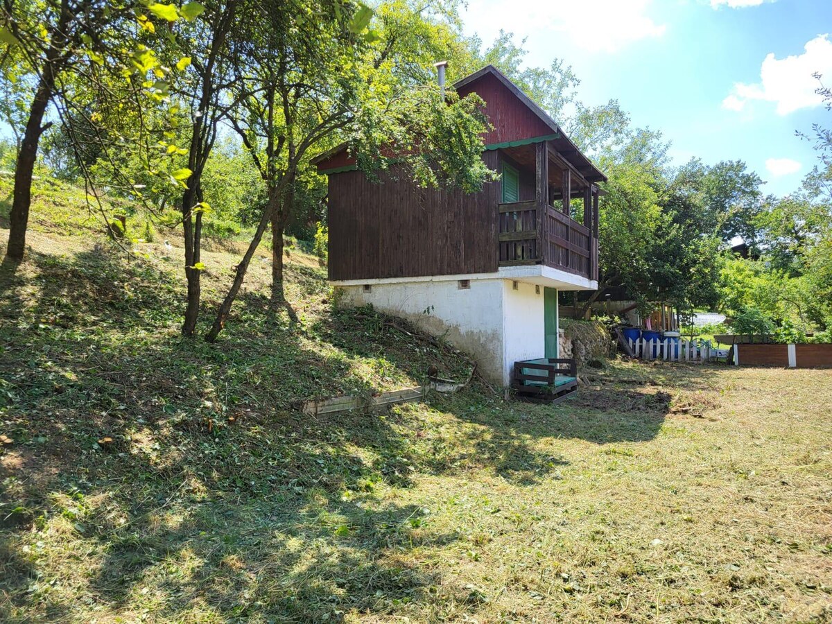 Na predaj pozemok s chatkou, Trenčín, Juh - Chrásť — foto 5