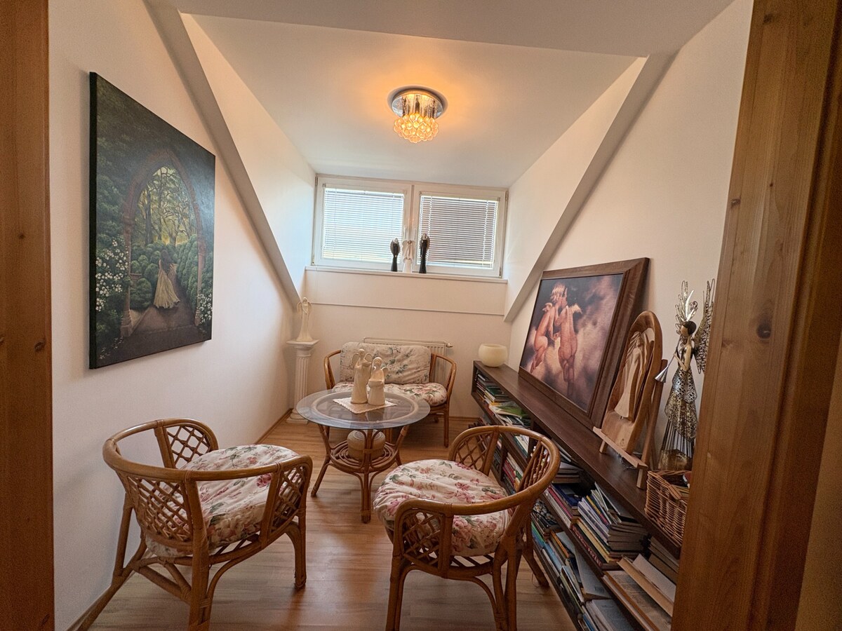 Na predaj 6i rodinný dom s krásnou záhradou v obci Mikušovce - Ilava — foto 9