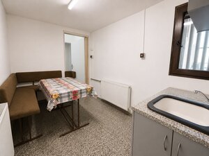 Na prenájom komerčný areál v obci Mníchová Lehota — foto 5