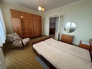Na predaj rodinný dom s hospodárskymi budovami, Adamovské Kochanovce — foto 23