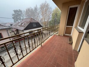 Na predaj rodinný dom s hospodárskymi budovami, Adamovské Kochanovce — foto 24