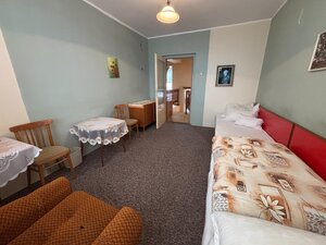 Na predaj rodinný dom s hospodárskymi budovami, Adamovské Kochanovce — foto 26