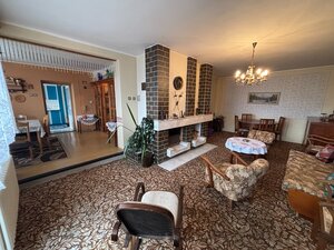 Na predaj rodinný dom s hospodárskymi budovami, Adamovské Kochanovce — foto 3