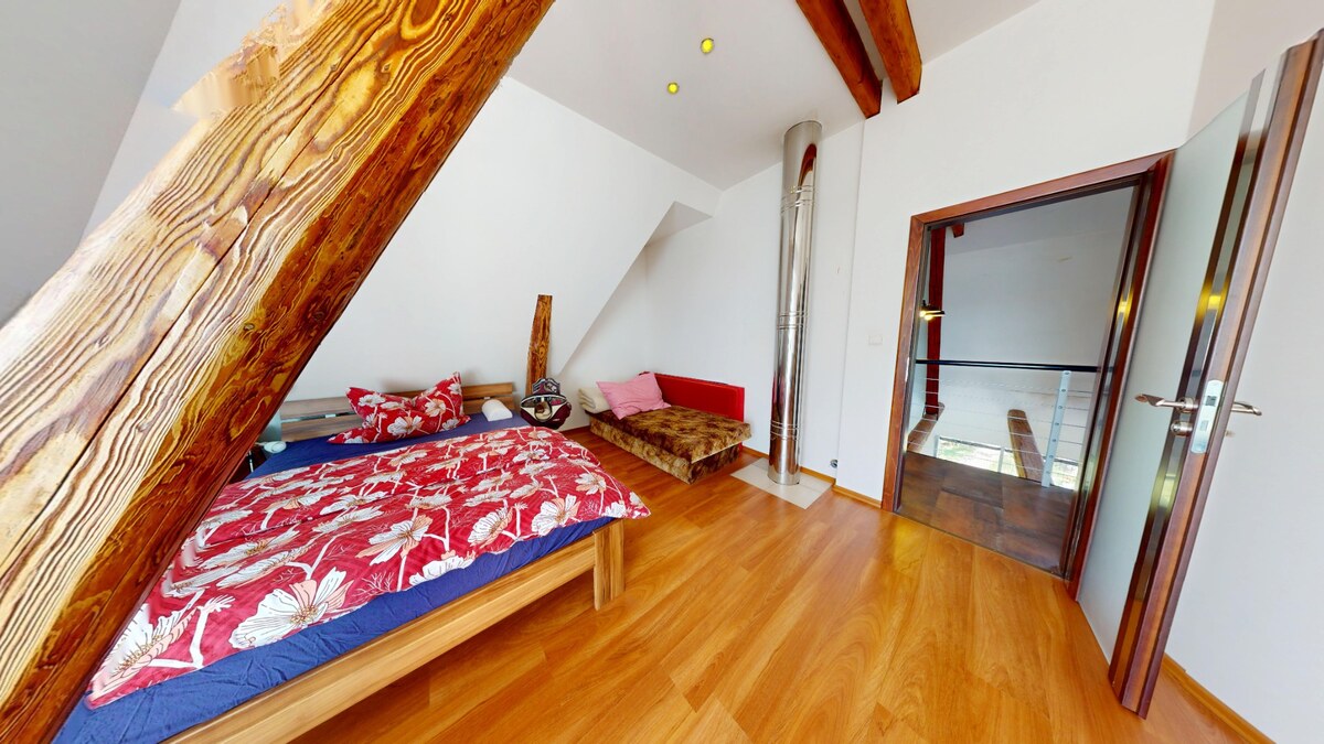 Na predaj rodinný dom v obci Malé Chlievany — foto 8