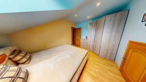 Na predaj 5 izb. rodinný dom + dve garáže, Trenčianske Stankovce — foto 19