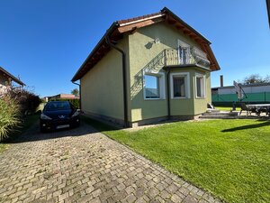 Na predaj 5 izb. rodinný dom + dve garáže, Trenčianske Stankovce — foto 28