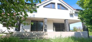 Rodinný dom, garáž a záhrada 2.600 m2, Žemberovce, Dohoda možná — foto 2