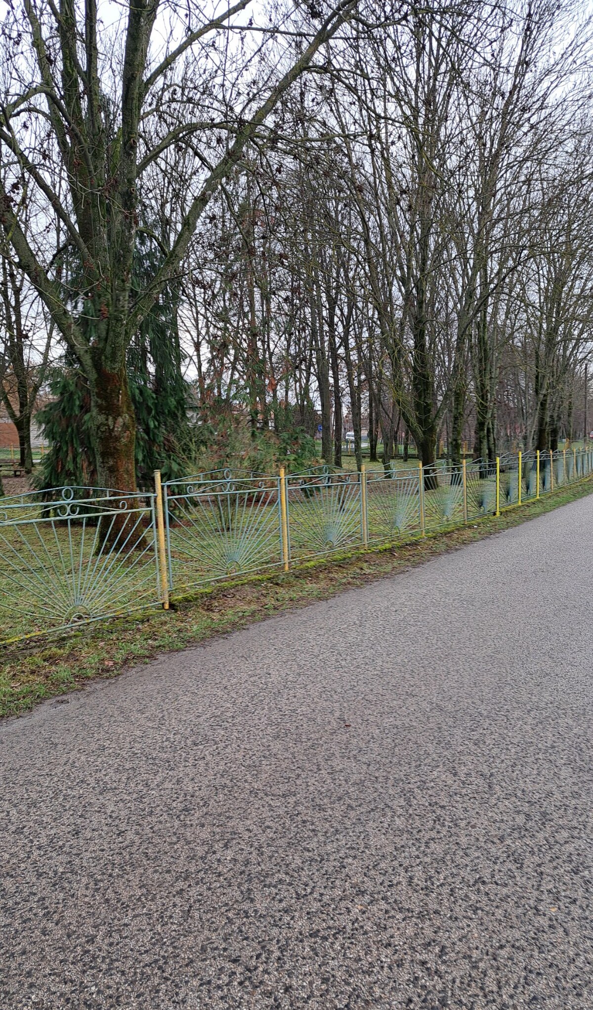 Stavebný pozemok 2.720 m2, šírka 20 m, LOK, CENA dohodou, Ponúknite