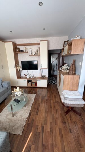 EXKLUZÍVNE - krásny prerobený 3-izbový byt s nádherným výhľadom — foto 8