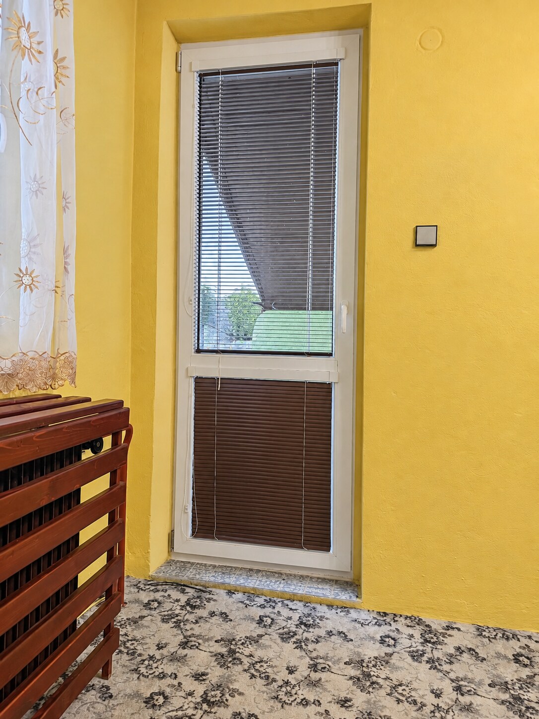 RD s výnimočným pozemkom 2 449 m² v obci Beša – veľký potenciál — foto 8