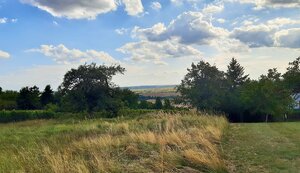 Rekreačný pozemok 1.500 m2, šírka 11 m, Jabloňovce (SM - 902) — foto 1