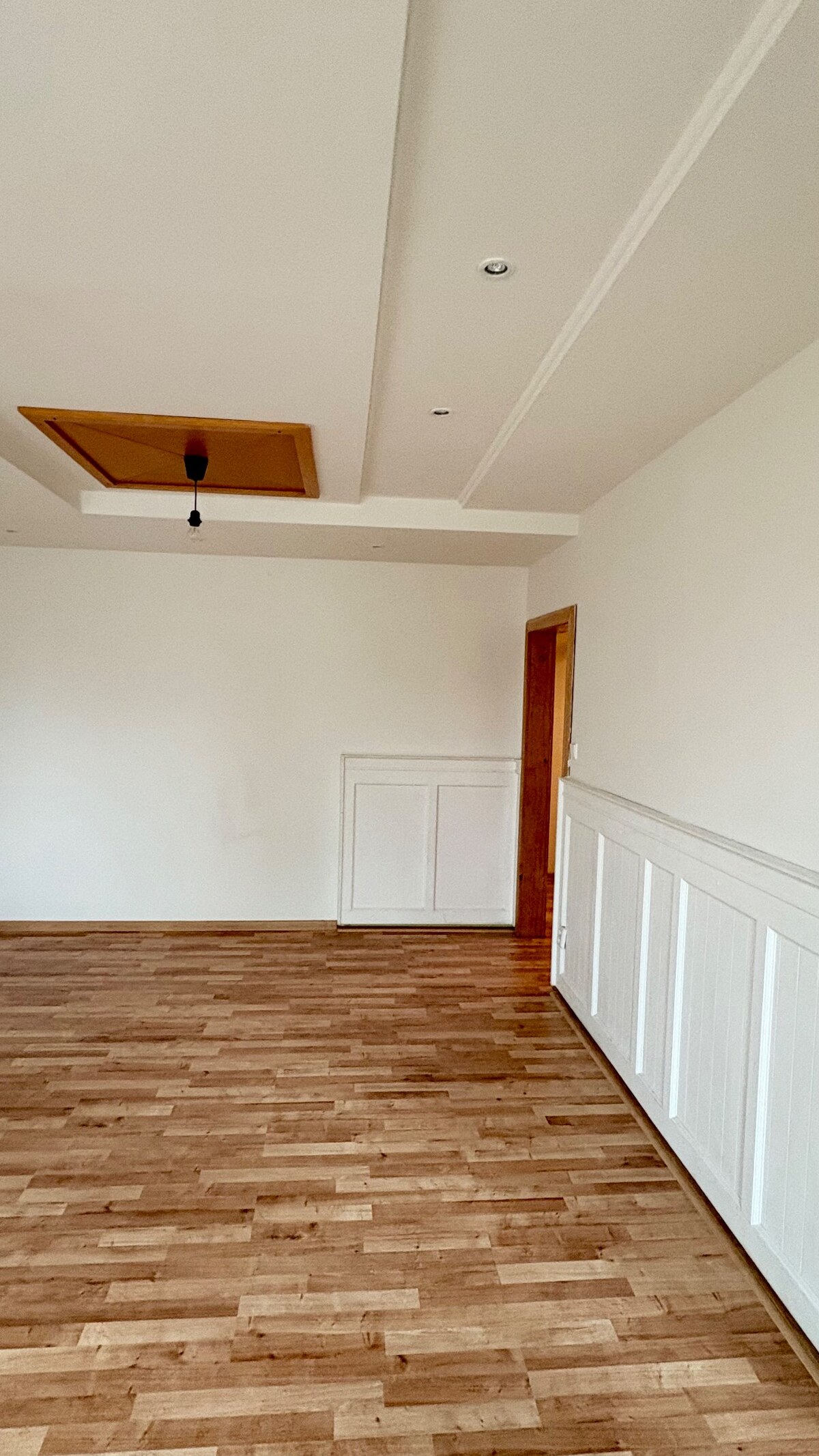 Slnečný 2-izbový byt vo vynikajúcej lokalite – stačí dokončiť kuchyňu — foto 2