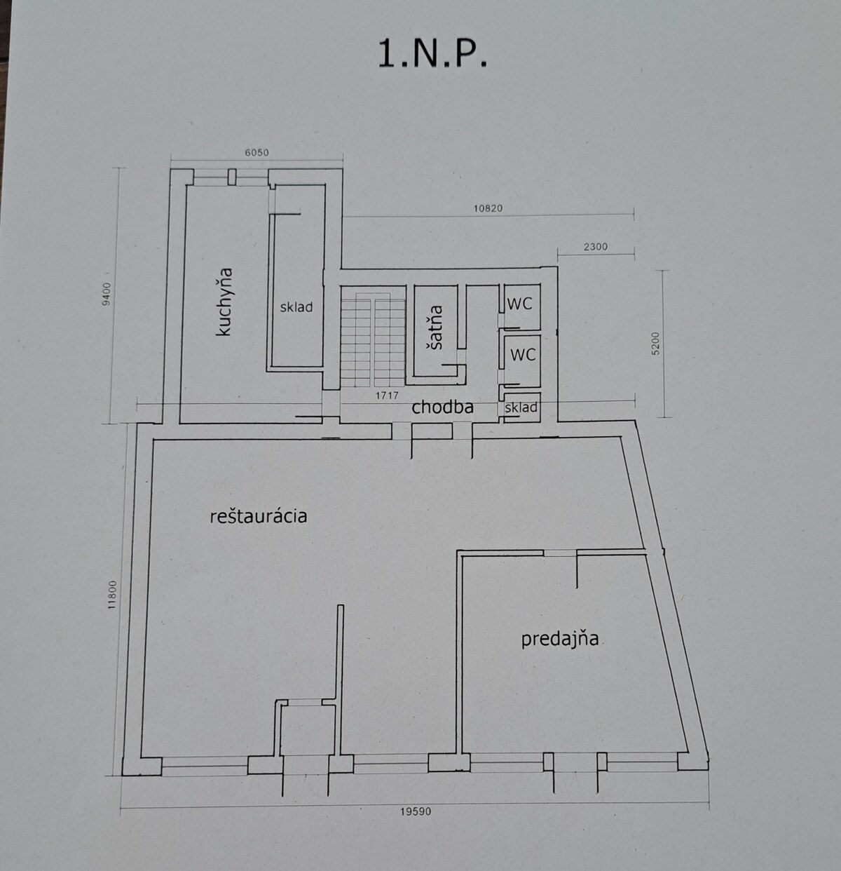Reštaurácia s 6 izbovým bytom a záhradou, celkom 700 m2, Kremnica — foto 2