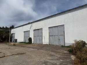 SKLADOVÁ HALA NA PRENÁJOM – 350 m² | PRÍSTUP 24/7 | VEĽKÁ BRÁNA — foto 1