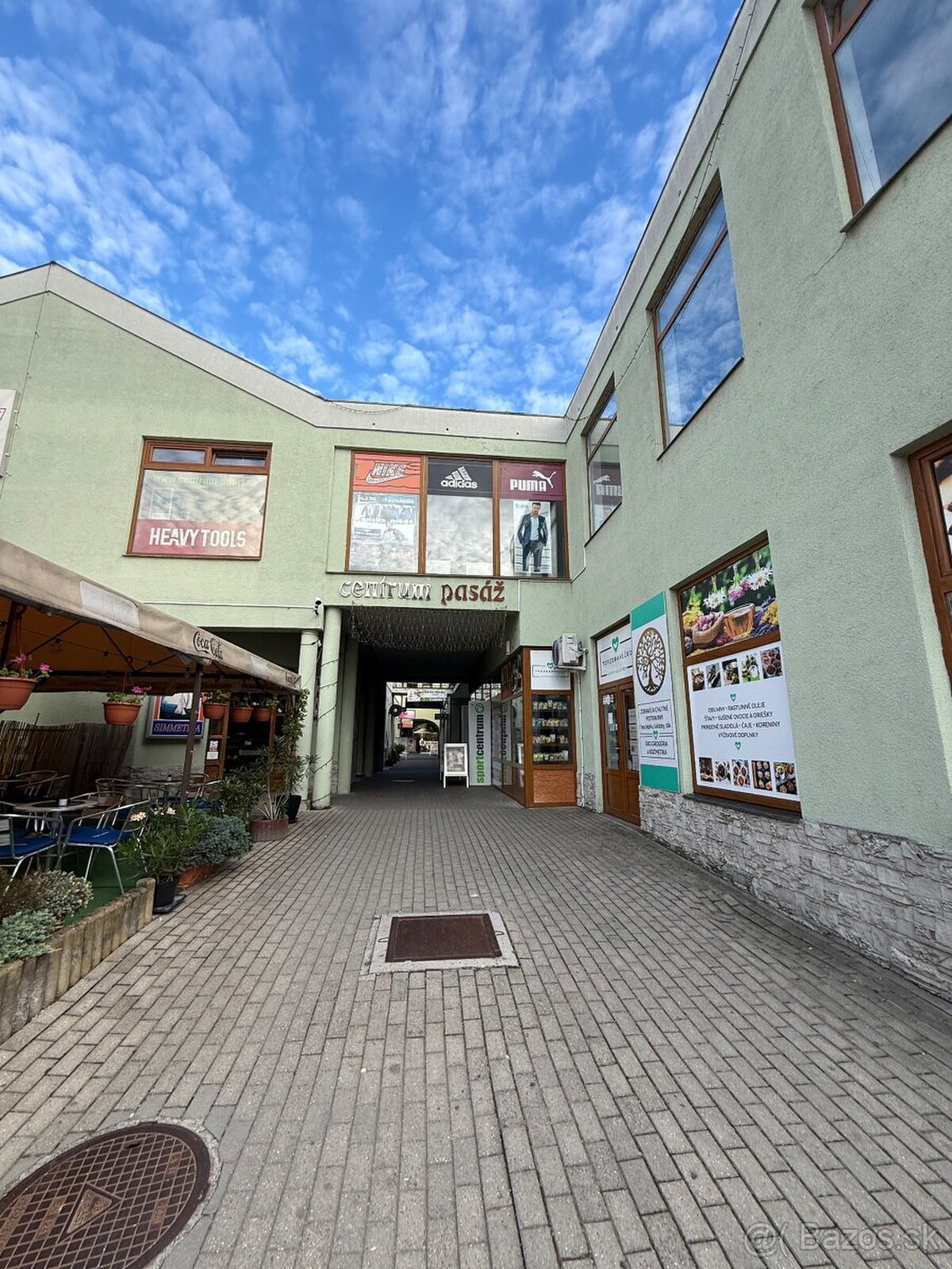 Lukratívny obchodný priestor v Centre Topolčian — foto 8