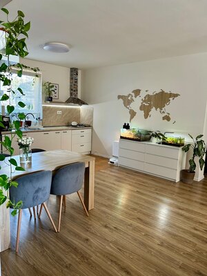 VEĽKÝ 3-IZBOVÝ BYT S BALKÓNOM A PARKOVANÍM – VEĽKÝ LAPÁŠ — foto 3