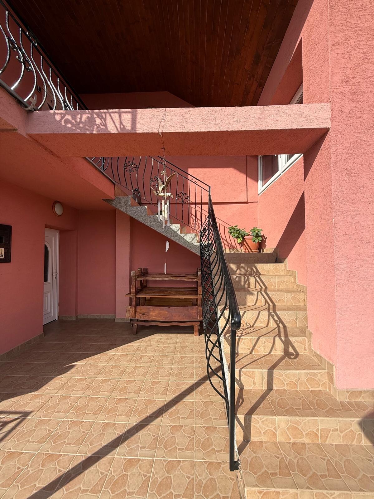 VEĽKORYSÝ DOM V KRUŠOVCIACH | 3 BYTOVÉ JEDNOTKY | 925 m² pozemok — foto 4