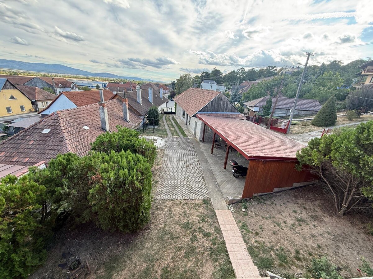 VEĽKORYSÝ DOM V KRUŠOVCIACH | 3 BYTOVÉ JEDNOTKY | 925 m² pozemok — foto 5