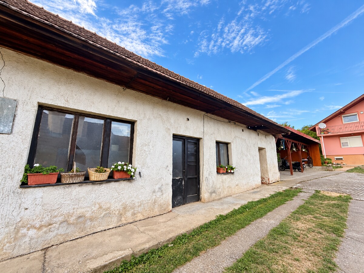 VEĽKORYSÝ DOM V KRUŠOVCIACH | 3 BYTOVÉ JEDNOTKY | 925 m² pozemok — foto 6