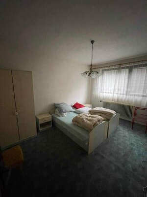 Miesto pre rodinný život – 4-izbový dom s garážou v Novej Bani. — foto 5
