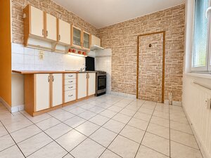 SLOVREAL - na predaj 2-izbový byt s potenciálom Levice — foto 3