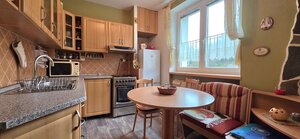 SLOVREAL - na predaj 3 izbový byt Vyhne, 63 m2 — foto 1