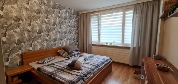 SLOVREAL - na predaj 3i byt Levice, 74m2