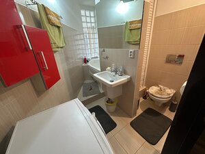 SLOVREAL - na predaj 3-izbový priestranný byt Levice, 84m2 — foto 7